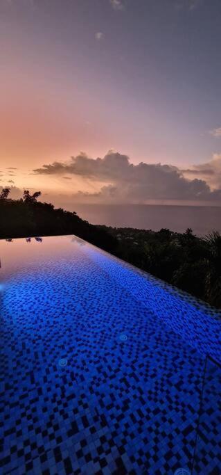 Paradise Heights Luxury Apartments & Villa Бо-Валлон Экстерьер фото